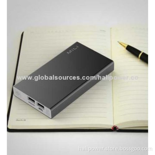 Luxury Aluminum Multi-function Power Bank/External Battery Charger with 6,000mAh Capacity